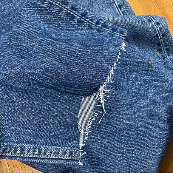 Vintage Levi’s 501 made in Canada - Picture 6 of 9